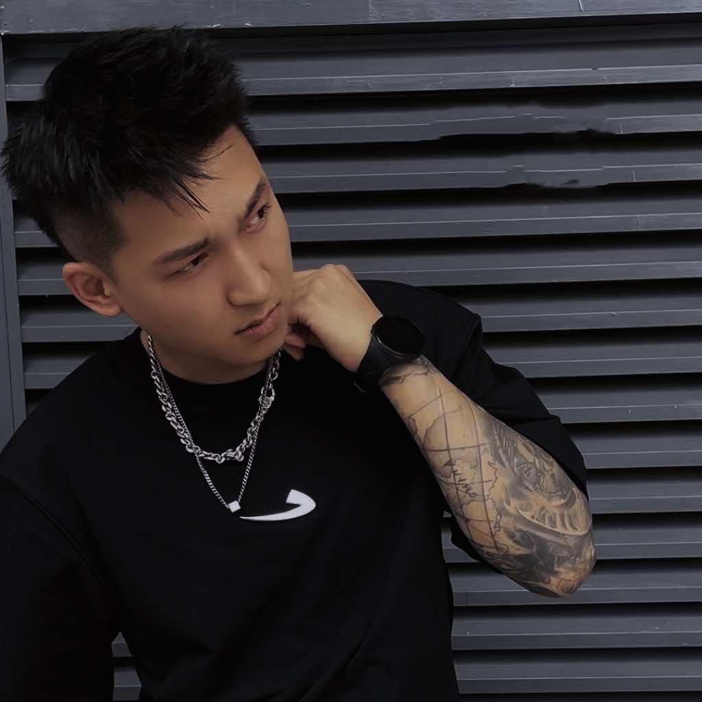 哈尔滨李九毅烫发