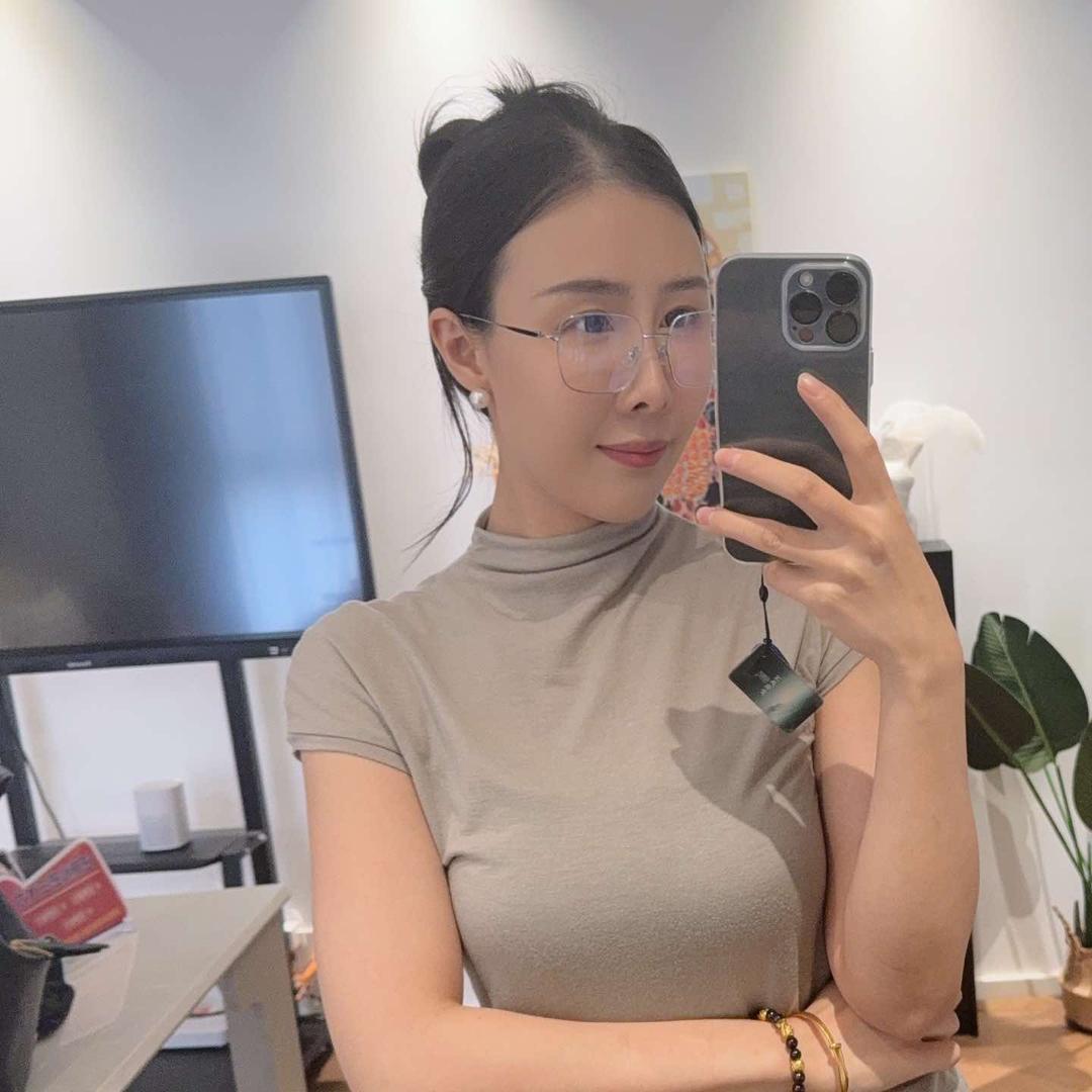 范琳·徒手SM闺房