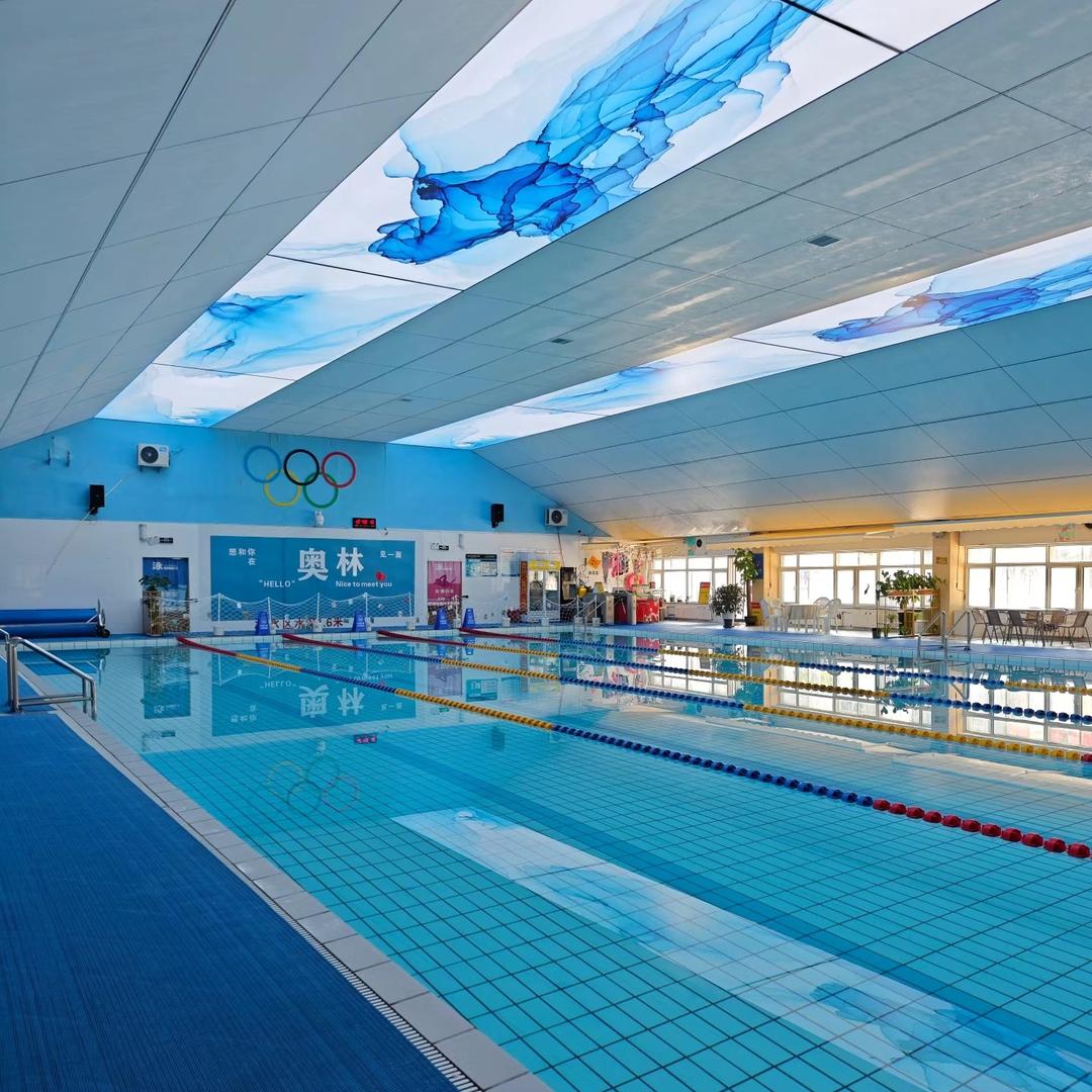 奥林游泳馆