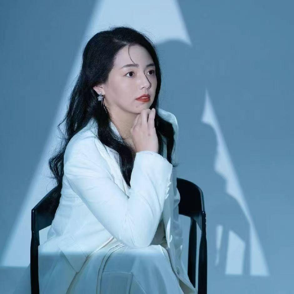 妆颜美鹿泉分校静静