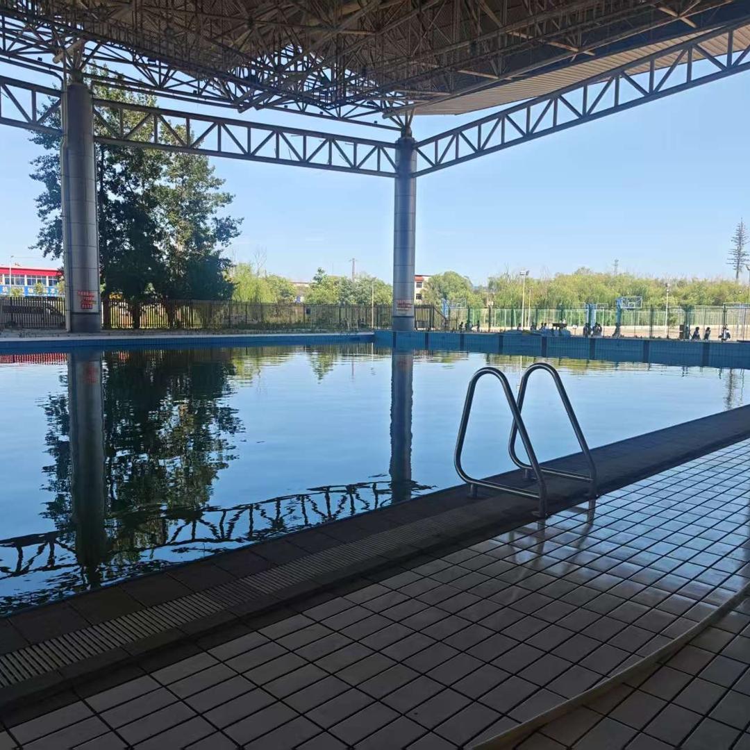 月半湾游泳馆乐亭县城关月半湾游泳馆