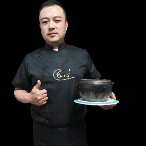 小超哥砂锅川味面