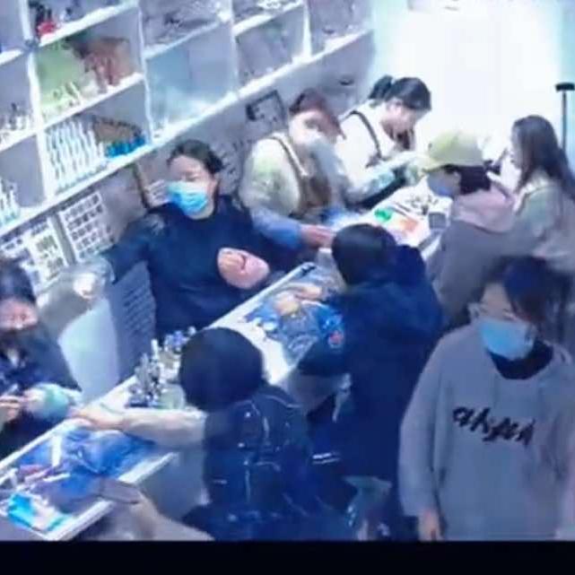 秀捷美甲美睫店