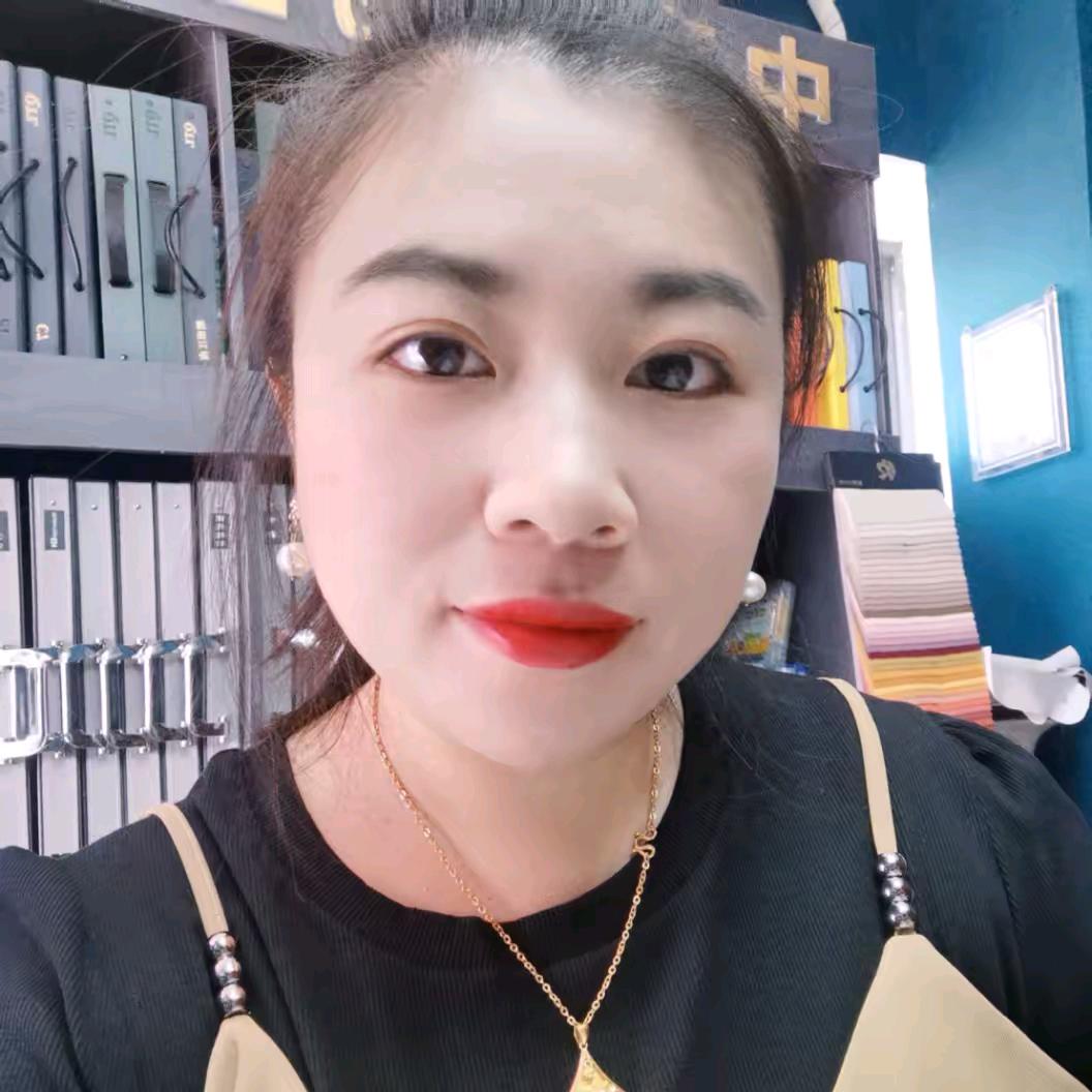 七特丽无缝壁布窗帘-小任