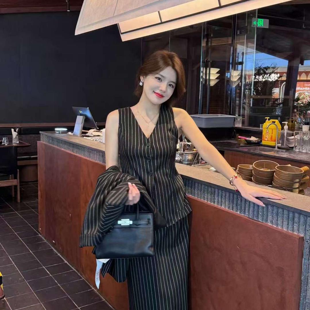 DAMAN女装店官方号
