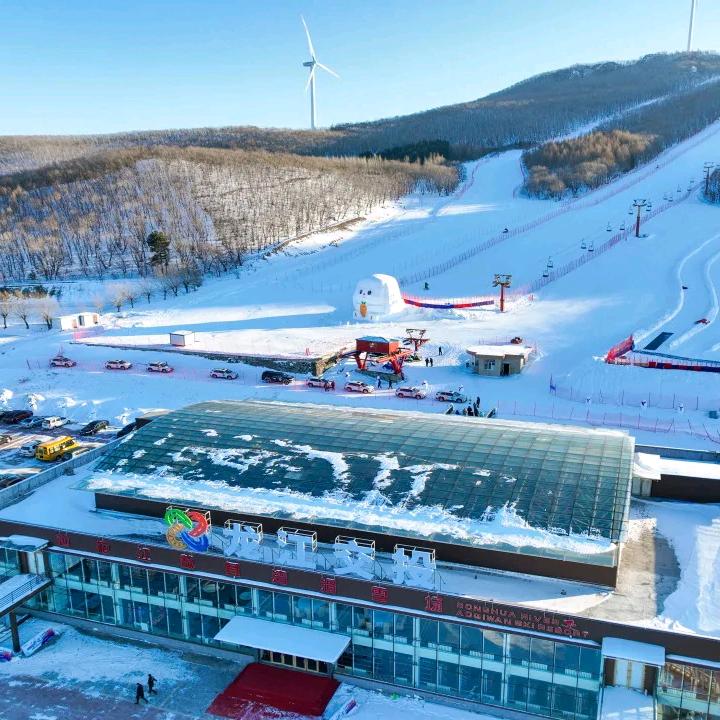 松花江敖其湾滑雪场