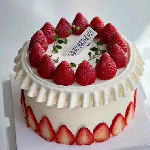 铁路镇莱斯烘焙蛋糕店