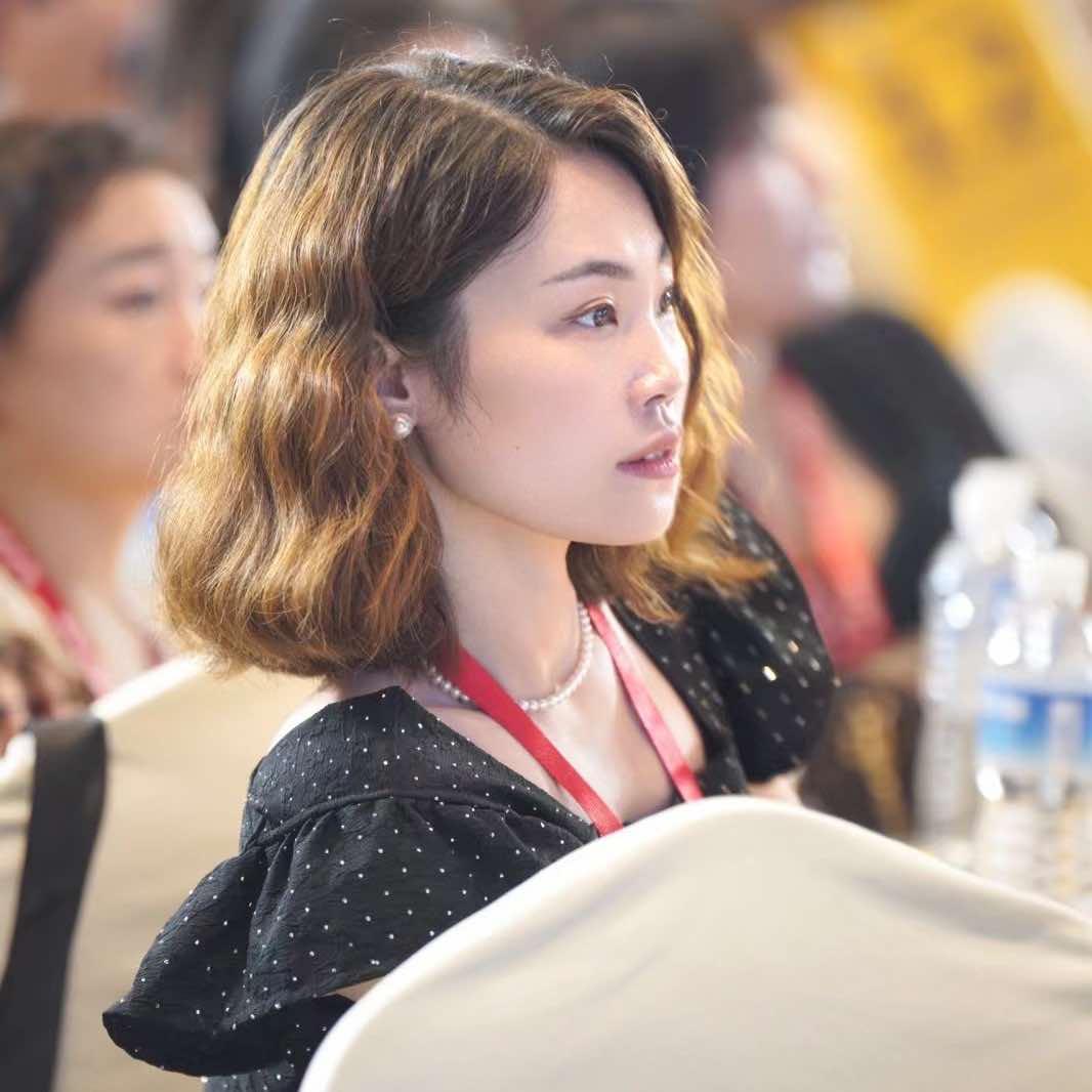 桃源花花小姐女装店