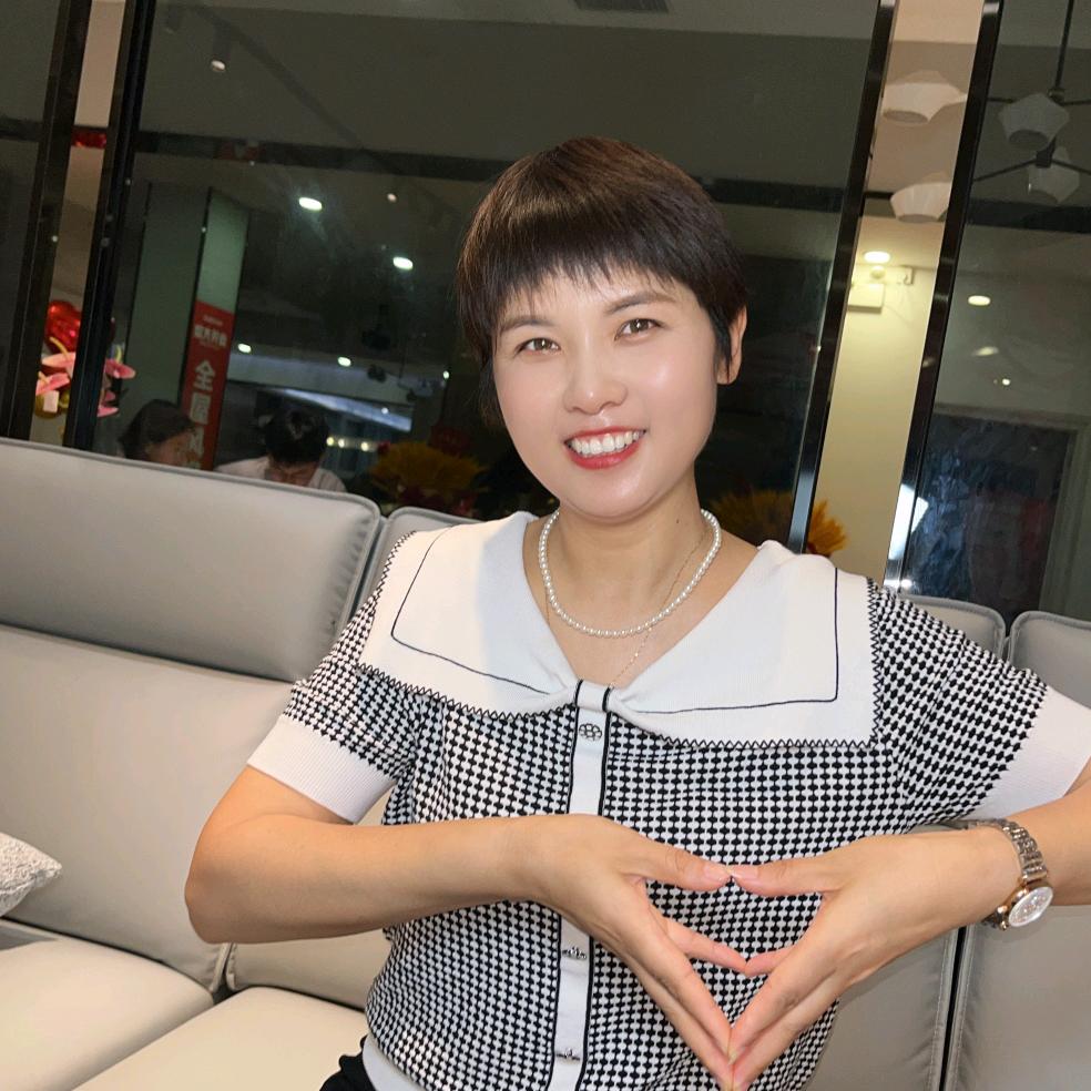 平舆管姐|全友整装