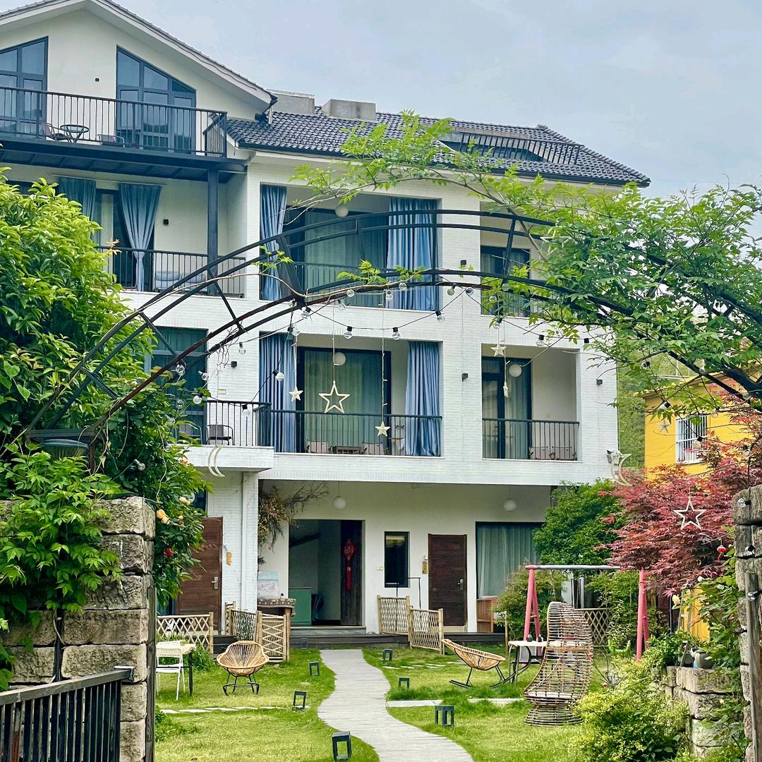 安吉曼途山趣花园民宿-店长