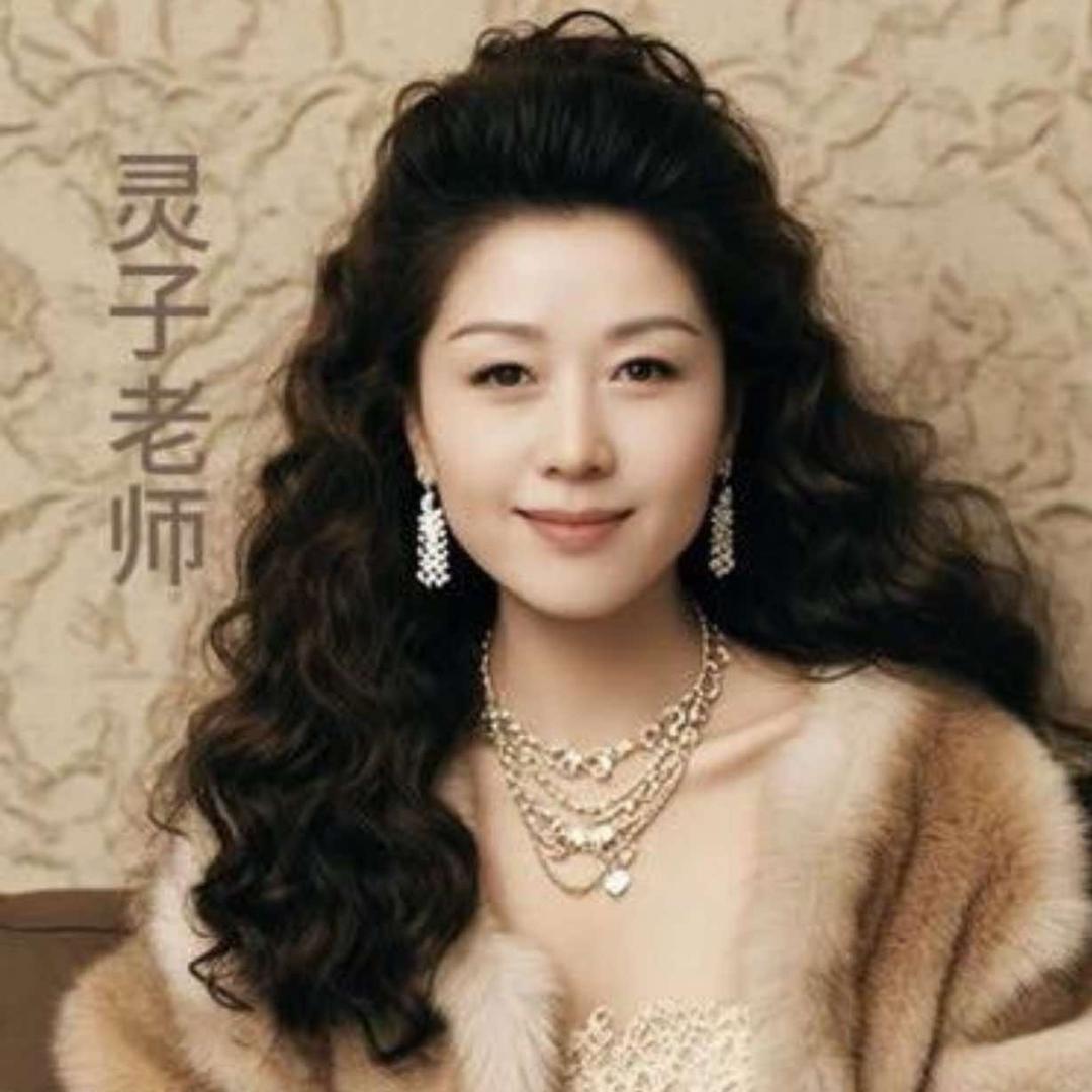 荆州万达灵子眉舍如花家