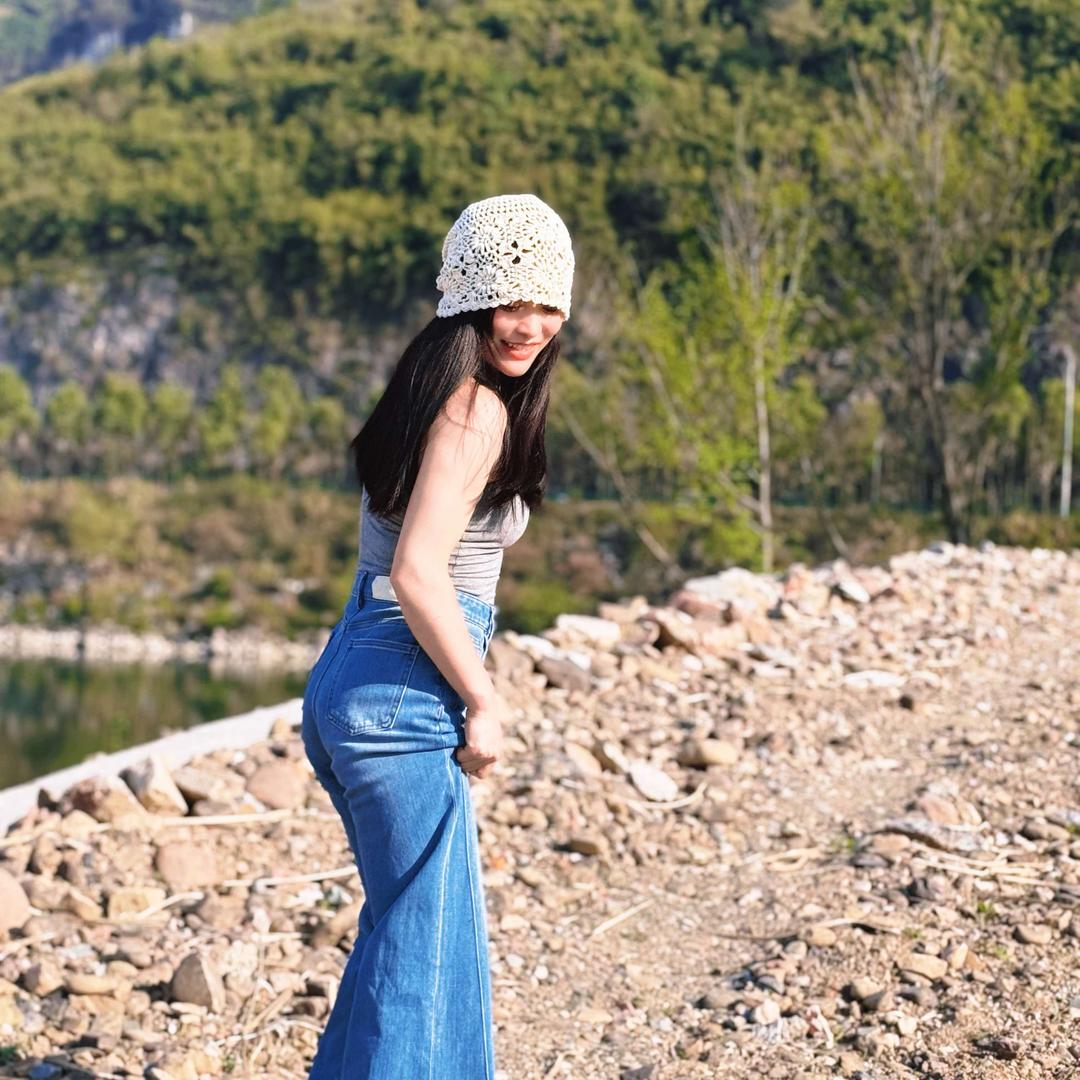 洛瑶女子塑形官方号