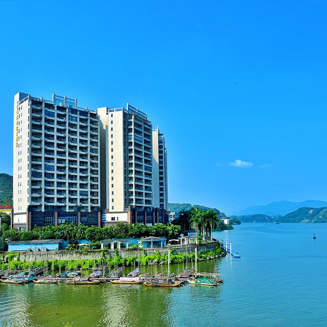 云海江湾假日酒店官方号