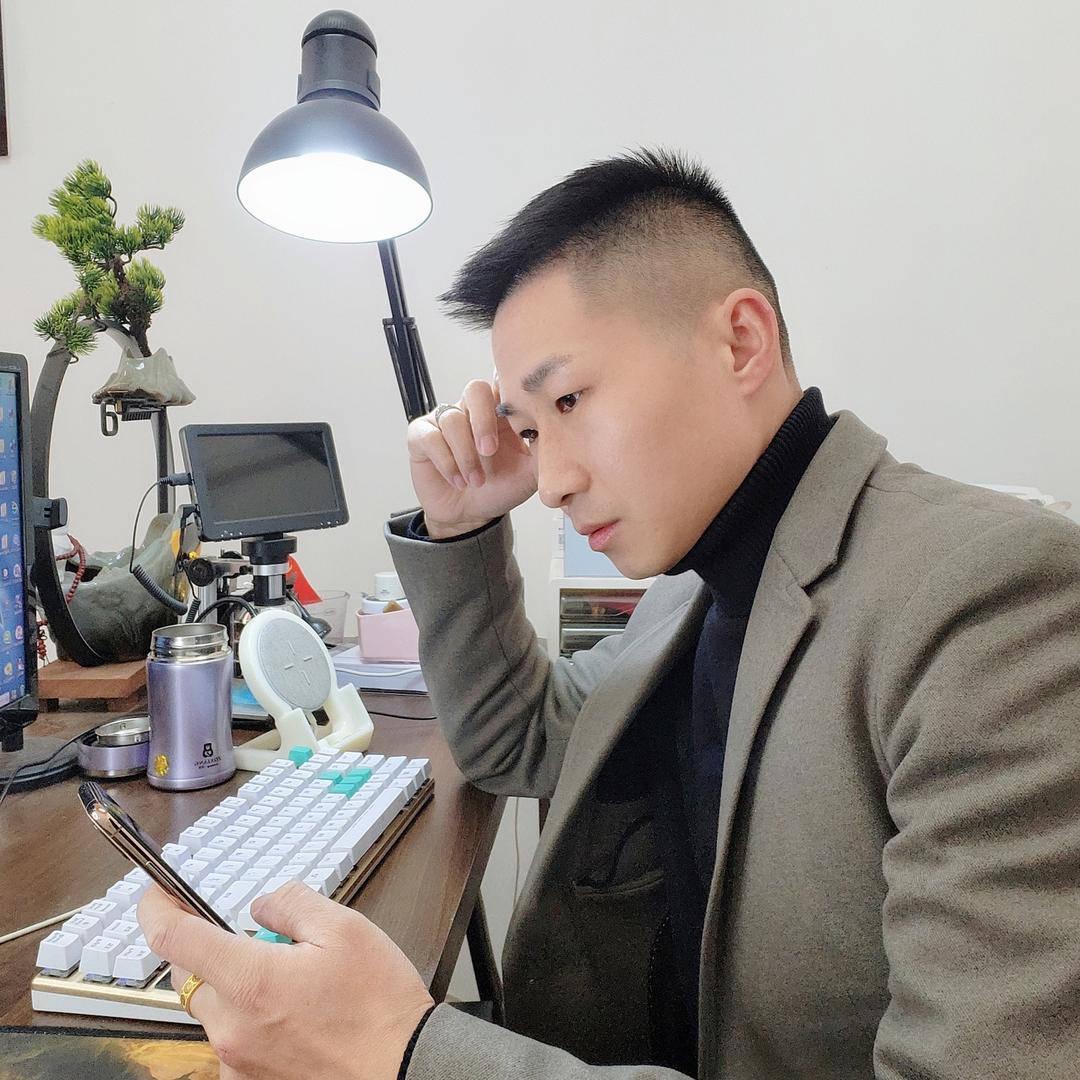 黎总的回收生意