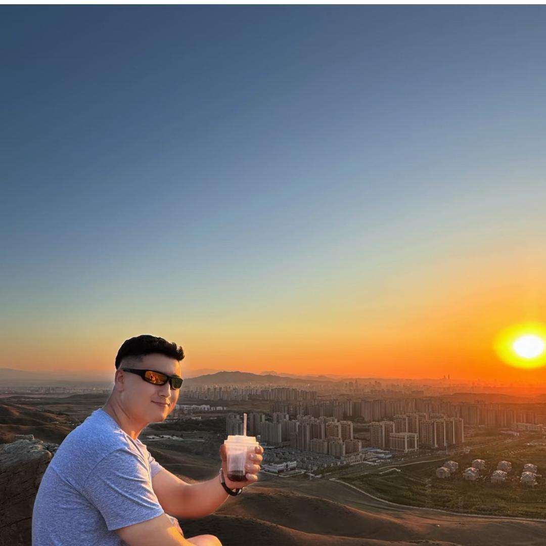 一生铭记·纽名