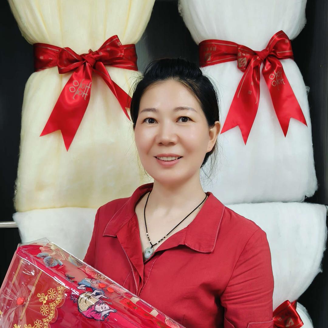 冬梅羽绒蚕丝馆（婚庆喜被）