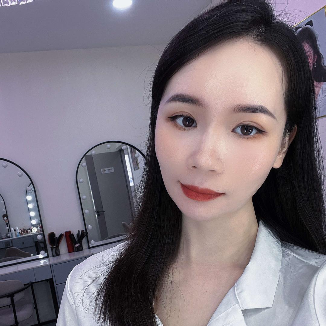 天等佳思美容美甲美睫（祛斑）