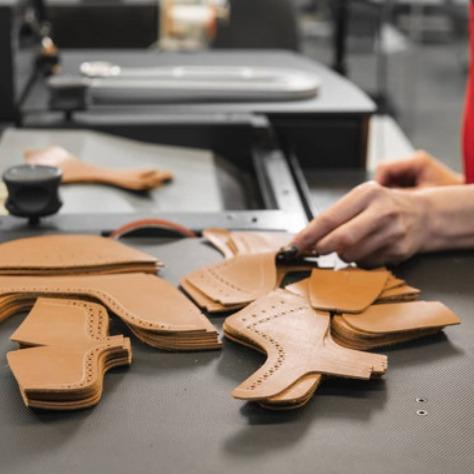 潮流故事服装(工厂店)官方号