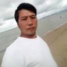 擦肩而过