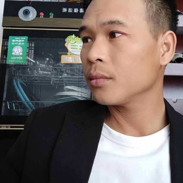 建筑工程小周