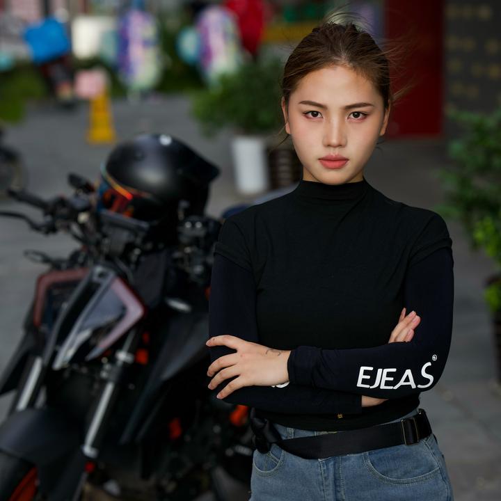 摩托车研究所 群聊头像