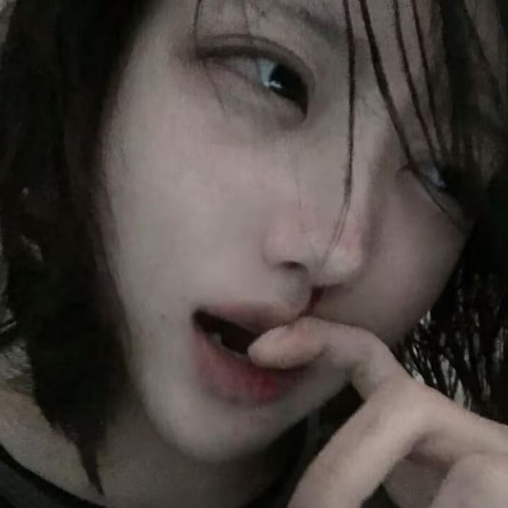 忧郁苒少