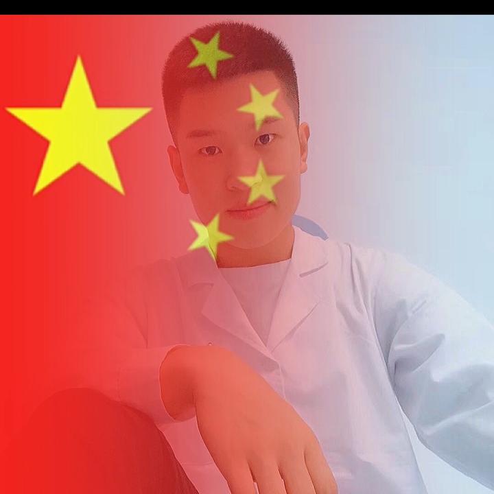 俸铭铭