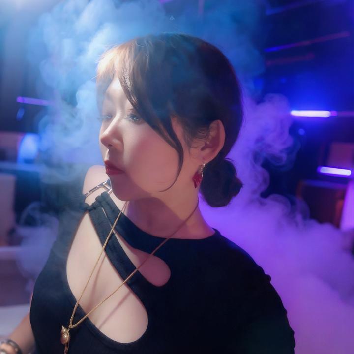 小张真不错