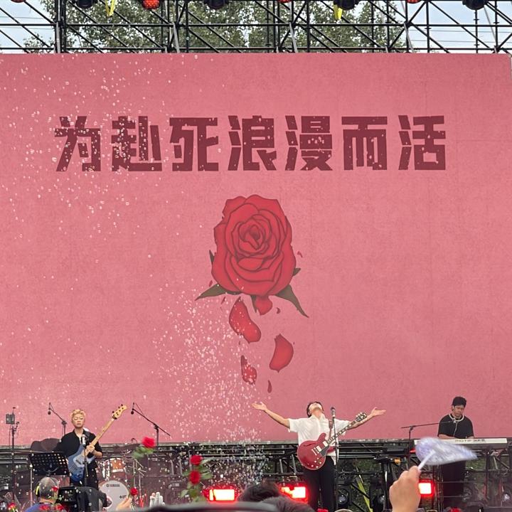 还在背