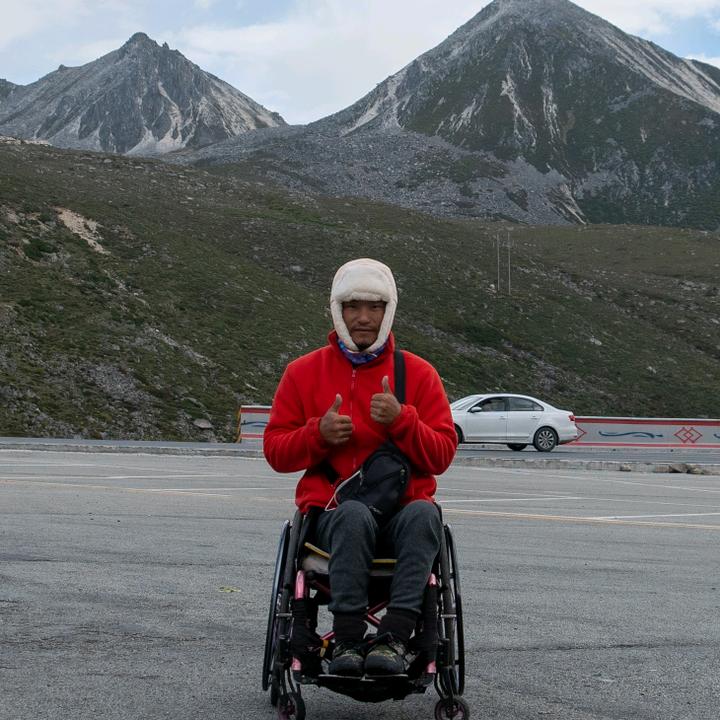 轮椅哥→骑行西藏头像