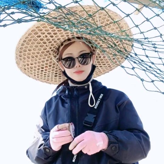 花花爱钓鱼🎣