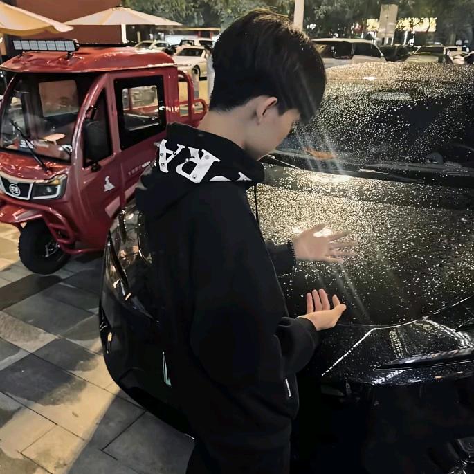 溪铭路亚🎣