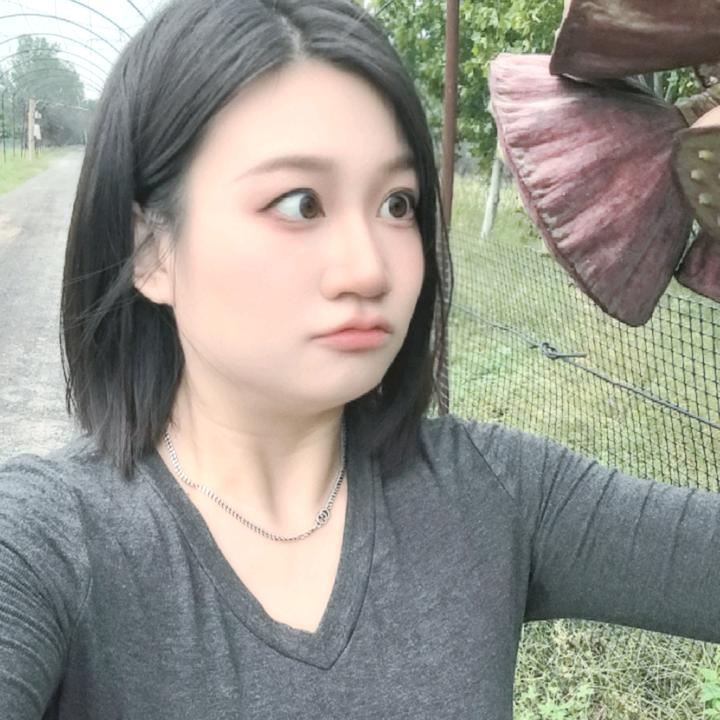 宋嘻嘻女装