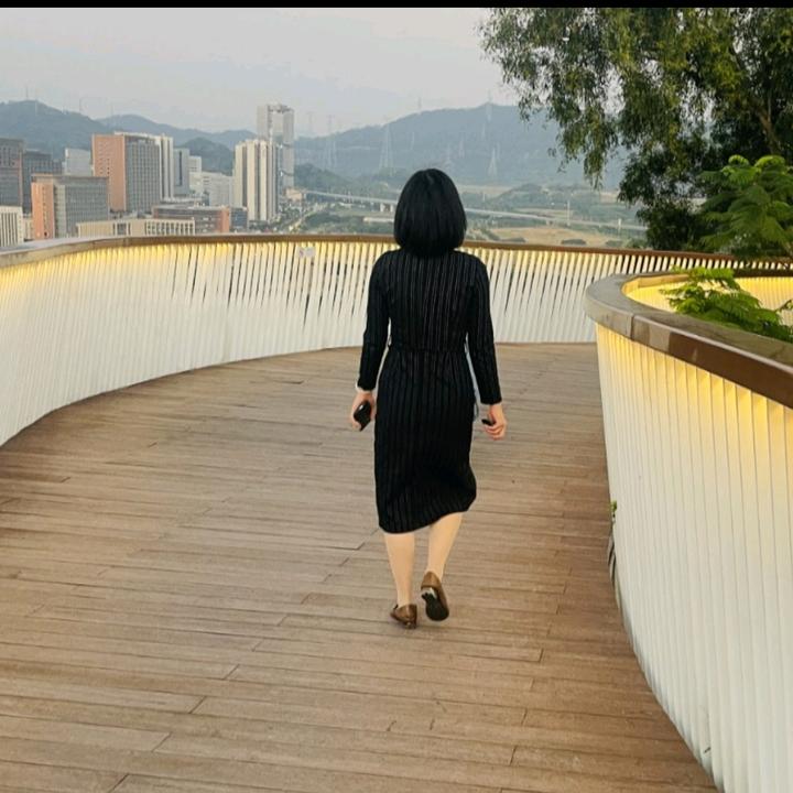 娜娜-河南人在深圳