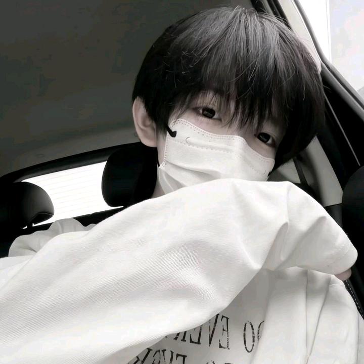 遇你时逢雨