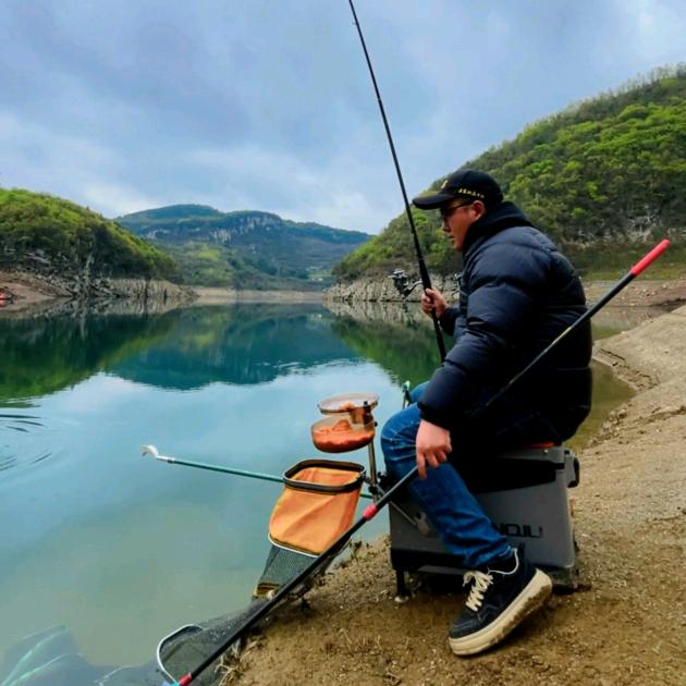 余乐钓鱼🎣