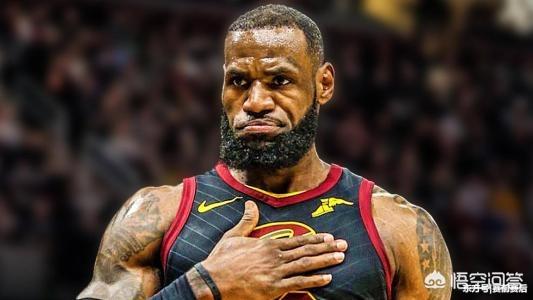 篮球中的小前锋应该如何走位,第1张