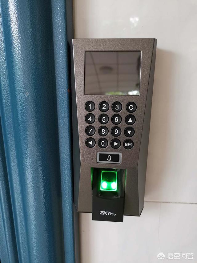 请问市面上卖的电子密码门锁会容易被破解吗