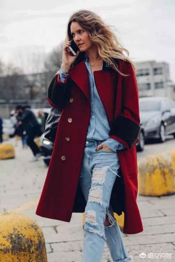 红色风衣和靴子如何搭配(图12)