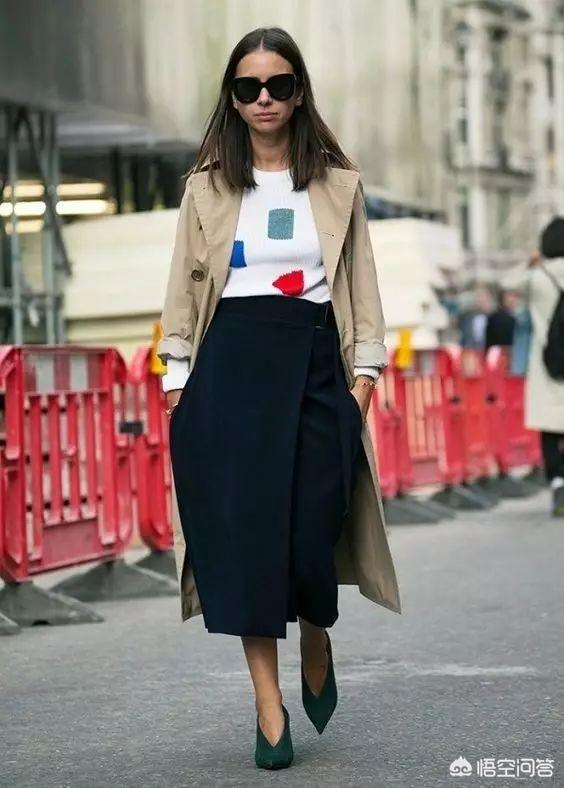 红色风衣和靴子如何搭配(图31)