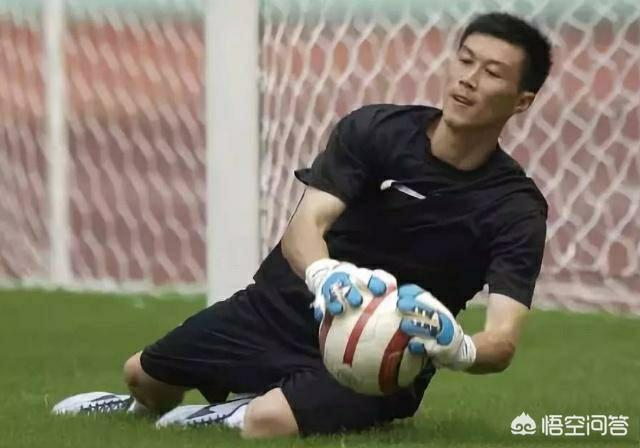 中国男子足球队（中国国家男足历任队长是谁？）