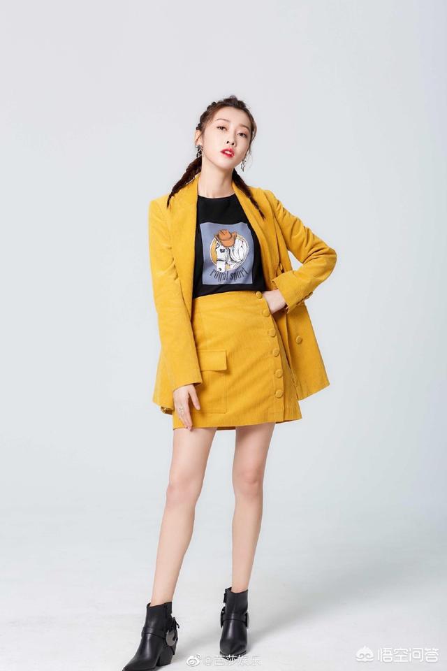 毛呢裙子怎么搭配外套(图4)