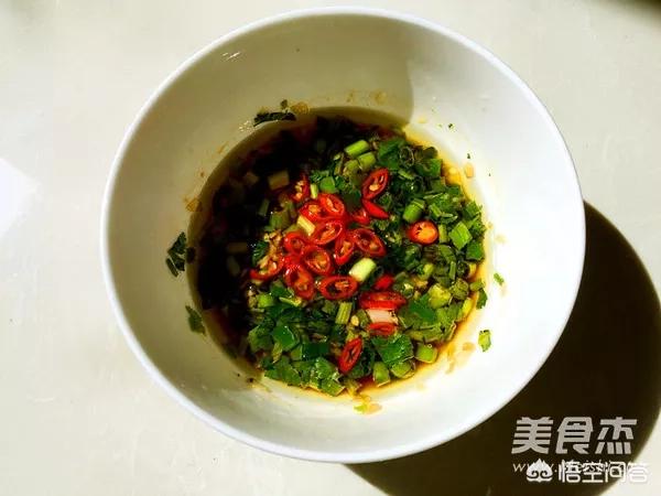 凉拌茄子-凉拌茄子的家常做法简单