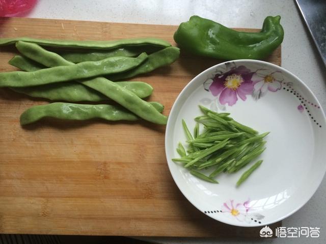 小吃辣梅的做法和配方（梅子果怎么腌制？）