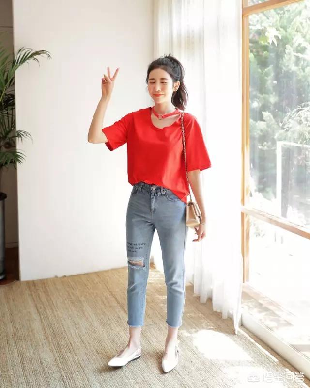 红色衣服怎么搭配好看(图3)
