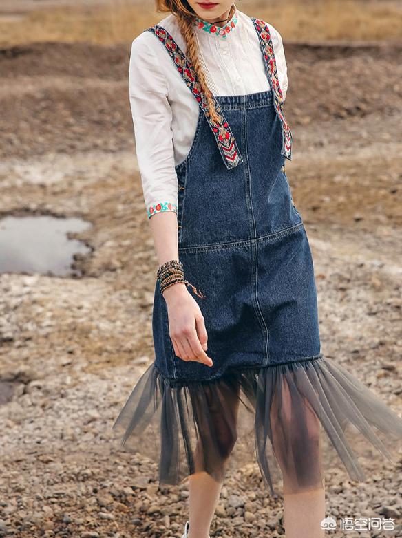 秋天背带裙如何搭配鞋子(图3)