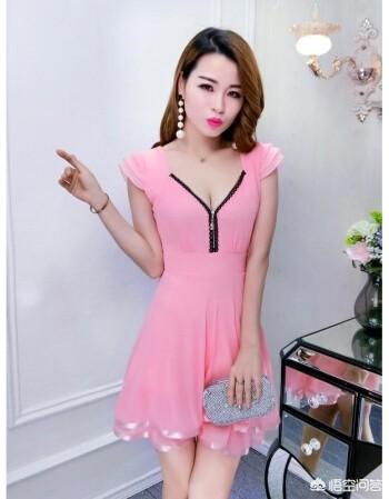 [粉红色图片]粉红色与什么颜色搭配最好看？