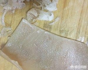 肉皮冻怎么做好吃-肉皮冻怎么做好吃视频