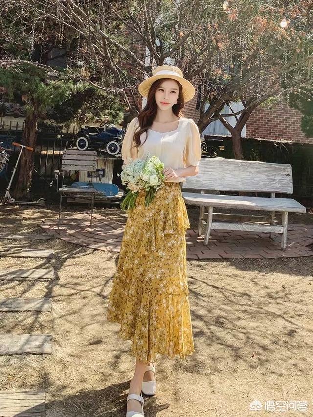 荷叶短裙如何搭配外套女(图11)