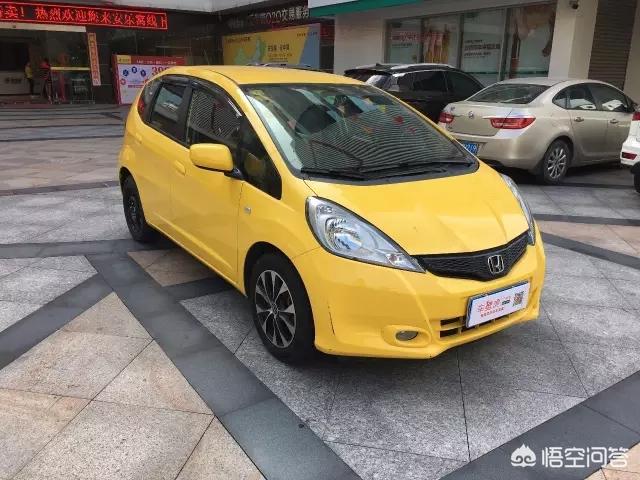 女生二手车